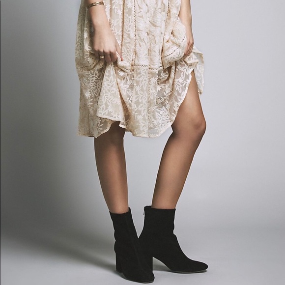 Free People crochet lace dress - Picture 2 of 8